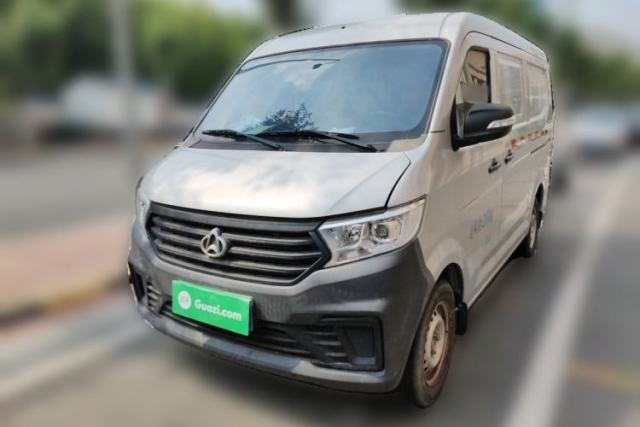 Used CHANGAN KUAYUE Xing V3 2022 1.5L Gasoline Enjoyment Model 5-Seat Passenger Vehicle JL473QH