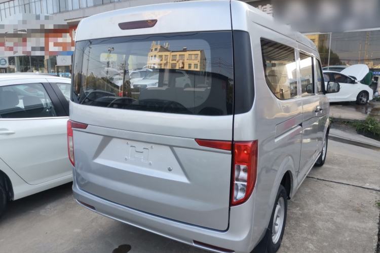 Used CHANGAN KUAYUE Xing V3 2022 1.5L Gasoline Standard Model 6-Seater Passenger Vehicle JL473QH Rear Right 45 Deg