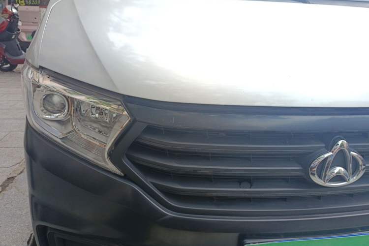 Used CHANGAN KUAYUE Xing V3 2022 1.5L Gasoline Enjoyment Model 2-Seat Van JL473QH Right Front Headlight