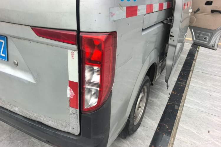 Used CHANGAN KUAYUE Xing V3 2022 1.5L Gasoline Standard Model 2-Seat Van JL473QH Right Rear Taillight