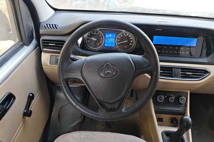 Used CHANGAN KUAYUE Xing V3 2022 1.5L Gasoline Standard Version 5-Seater Minivan JL473QH Steering Wheel