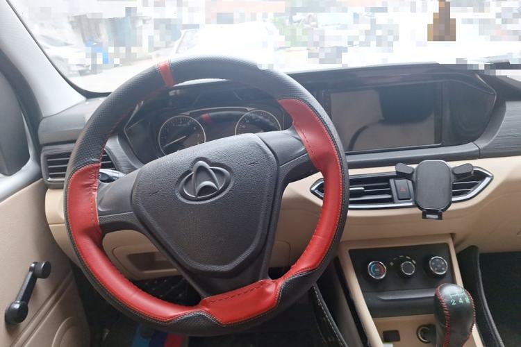 Used CHANGAN KUAYUE Xing V3 2022 1.5L Gasoline Standard-Grade 5-Seater Passenger Vehicle JL473QH Steering Wheel