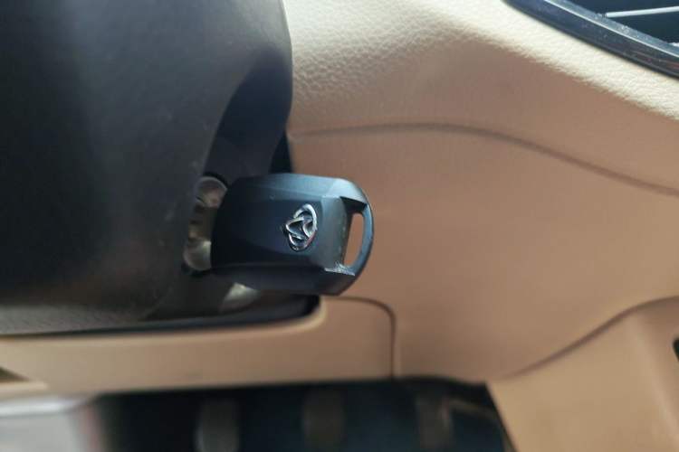 Used CHANGAN KUAYUE Xing V3 2022 1.5L Gasoline Comfort Edition 5-Seater Minivan JL473QH Vehicle Key