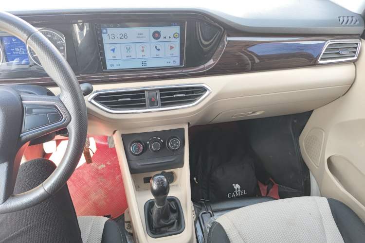 Used CHANGAN KUAYUE Xing V3 2022 1.5L Gasoline Standard Model 2-Seat Van JL473QH Audio And AC Panel