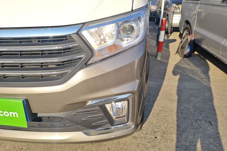 Used CHANGAN KUAYUE Xing V3 2022 1.5L Gasoline Comfort-Grade 5-Seater Passenger Vehicle JL473QH Left Front Headlight