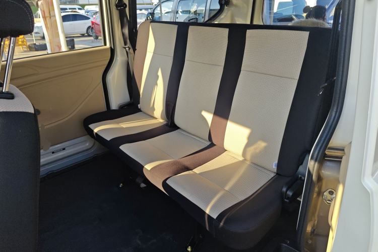 Used CHANGAN KUAYUE Xing V3 2022 1.5L Gasoline Comfort-Grade 5-Seater Passenger Vehicle JL473QH Left Rear Seat