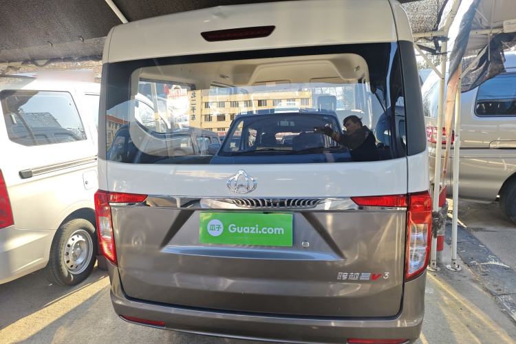 Used CHANGAN KUAYUE Xing V3 2022 1.5L Gasoline Comfort-Grade 5-Seater Passenger Vehicle JL473QH Rear