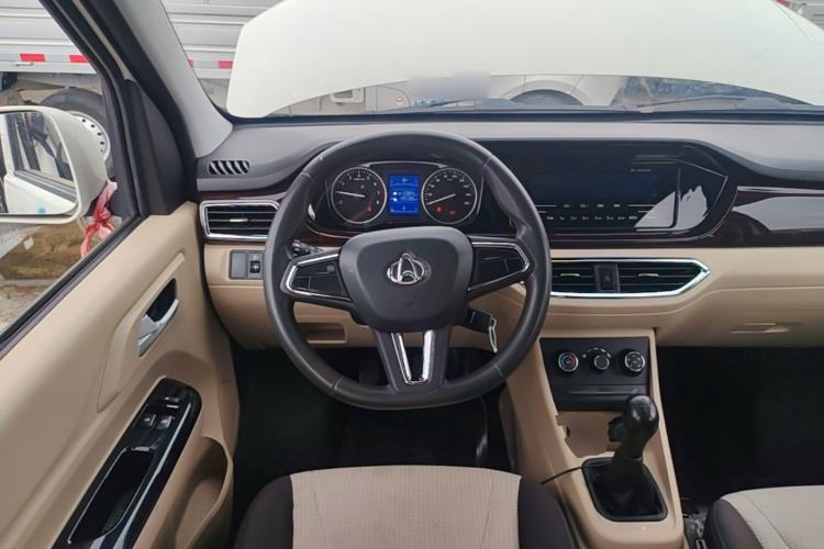 Used CHANGAN KUAYUE Xing V3 2022 1.5L Gasoline Comfort-Grade 5-Seater Minivan JL473QH Steering Wheel