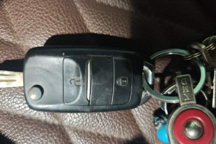 Used CHANGAN KUAYUE Xing V3 2022 1.5L Gasoline Comfort-Grade 5-Seater Passenger Vehicle JL473QH Vehicle Key