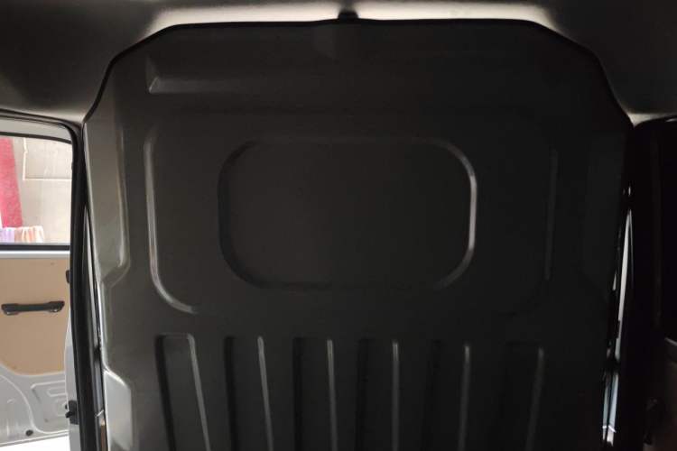 Used CHANGAN KUAYUE Xing V3 2023 1.3L Gasoline Standard Version 2-Seater Van Headliner