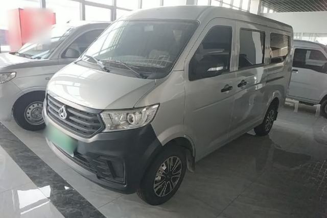 CHANGAN KUAYUE Xing V3 2023 1.5L Gasoline Comfort Edition 5-Seat Passenger Vehicle usata