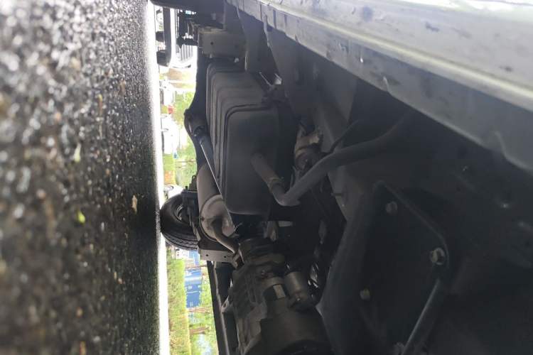 Used CHANGAN KUAYUE Xing V3 2023 1.3L Gasoline Comfort Model 2-Seater Van Chassis Front Right