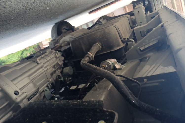 Used CHANGAN KUAYUE Xing V3 2023 1.5L Gasoline Standard Model 5-Seater Passenger Vehicle Chassis Front Right