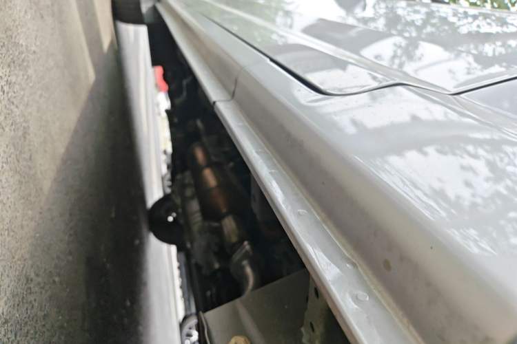 Used CHANGAN KUAYUE Xing V3 2023 1.3L Gasoline Standard Model 6-Seater Passenger Vehicle Chassis Rear Left
