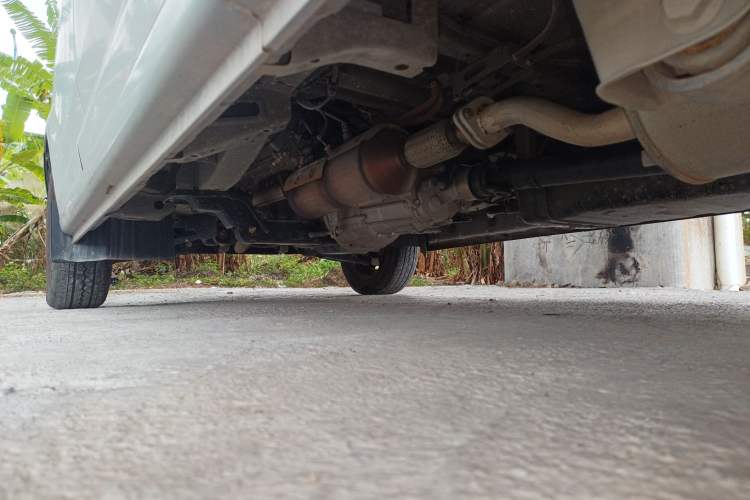 Used CHANGAN KUAYUE Xing V3 2023 1.3L Gasoline Standard Version 2-Seater Van Chassis Rear Left