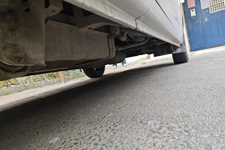 Used CHANGAN KUAYUE Xing V3 2023 1.3L Gasoline Standard Version 2-Seater Van Chassis Rear Right
