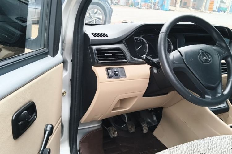 Used CHANGAN KUAYUE Xing V3 2023 1.3L Gasoline Comfort Model 5-Seater Passenger Vehicle Driver Seat