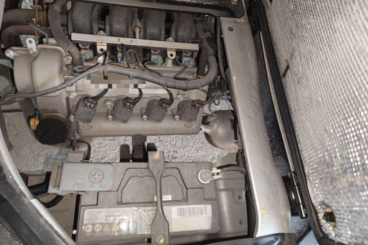 Used CHANGAN KUAYUE Xing V3 2023 1.3L Gasoline Standard Version 2-Seater Van Engine Bay Left