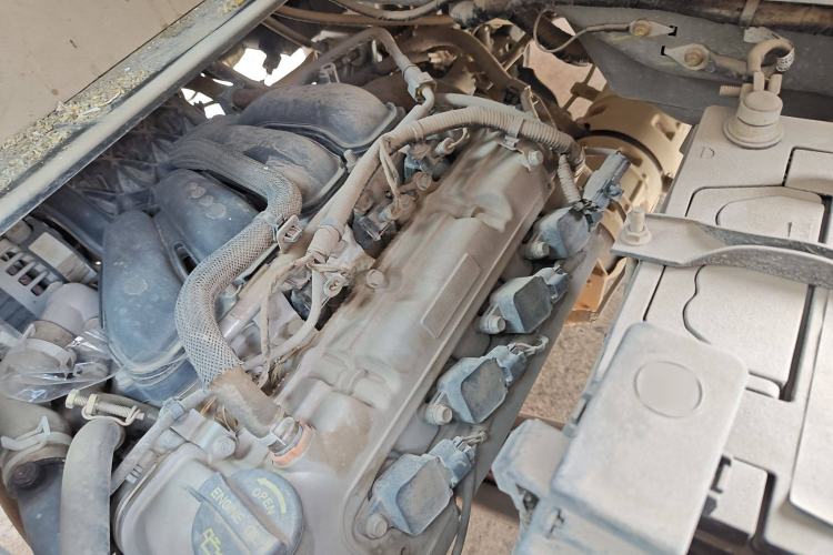 Used CHANGAN KUAYUE Xing V3 2023 1.5L Gasoline Standard Edition 2-Seat Van Engine Bay