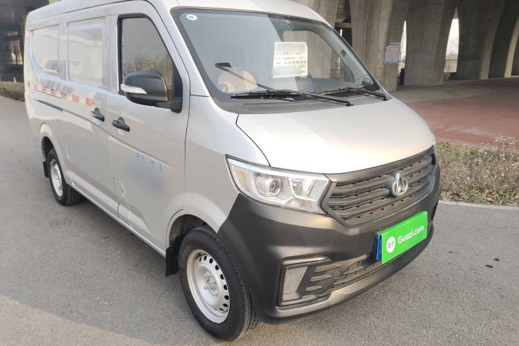 Used CHANGAN KUAYUE Xing V3 2023 1.5L Gasoline Standard Edition 2-Seat Van Exterior 1