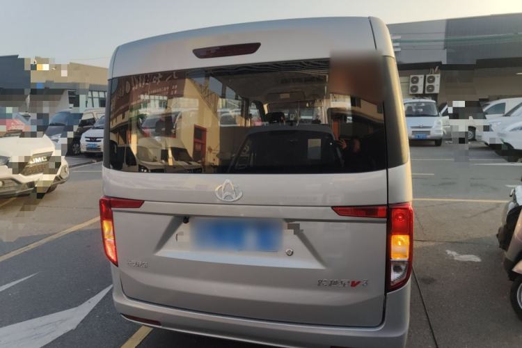 Used CHANGAN KUAYUE Xing V3 2023 1.3L Gasoline Comfort Edition 7-Seater Passenger Vehicle Exterior 4