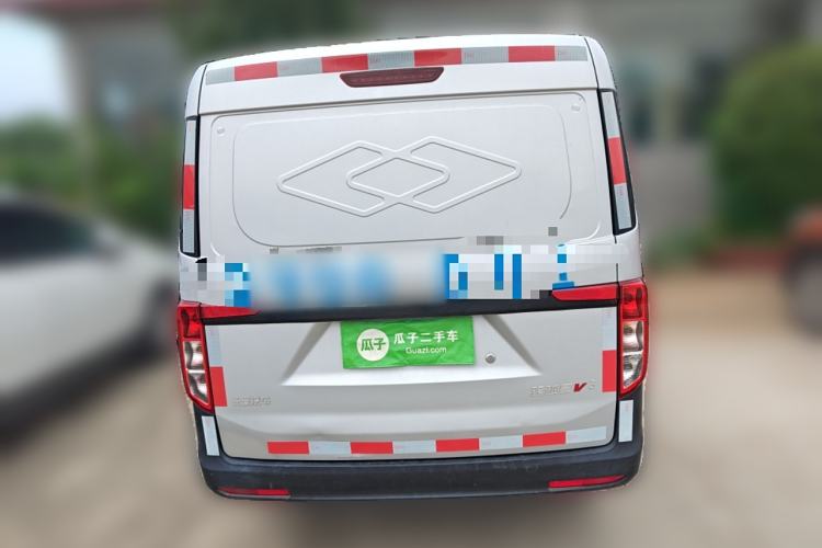 Used CHANGAN KUAYUE Xing V3 2023 1.5L Gasoline Standard Edition 2-Seat Van Exterior 4