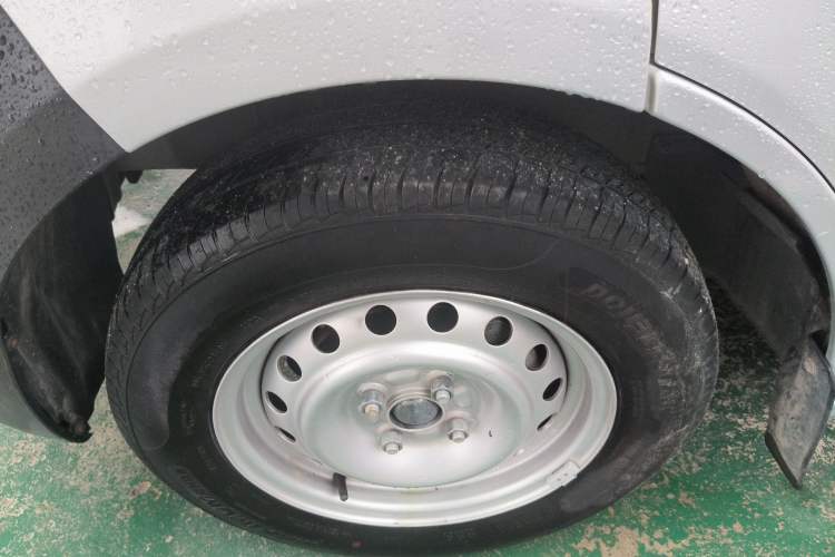 Used CHANGAN KUAYUE Xing V3 2023 1.5L Gasoline Standard Edition 2-Seat Van Exterior 7
