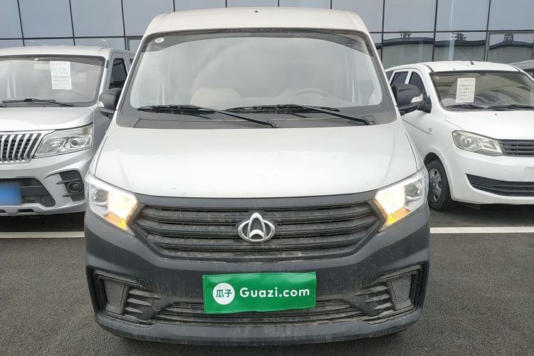 Used CHANGAN KUAYUE Xing V3 2023 1.3L Gasoline Comfort Model 2-Seater Van Front