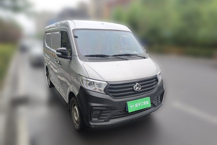 Used CHANGAN KUAYUE Xing V3 2023 1.3L Gasoline Comfort Model 2-Seater Van Front Right 45 Deg