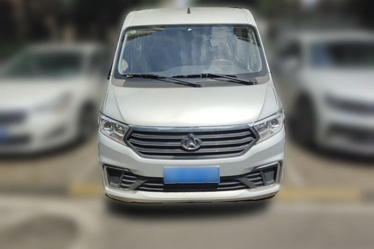 Used CHANGAN KUAYUE Xing V3 2023 1.3L Gasoline Standard Model 5-Seater Passenger Vehicle Front