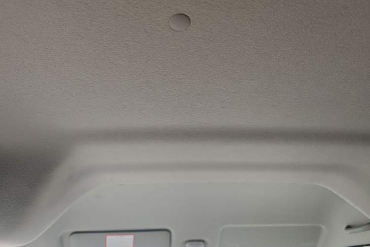 Used CHANGAN KUAYUE Xing V3 2023 1.3L Gasoline Standard Model 5-Seater Passenger Vehicle Headliner
