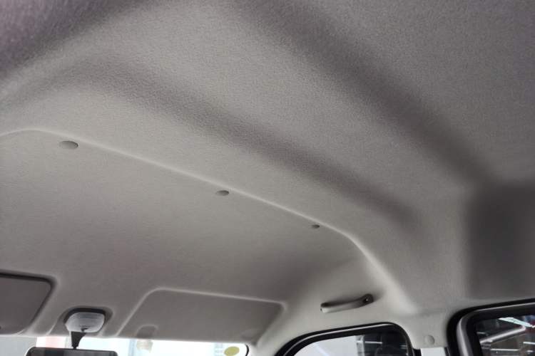 Used CHANGAN KUAYUE Xing V3 2023 1.3L Gasoline Standard Model 5-Seater Passenger Vehicle Headliner