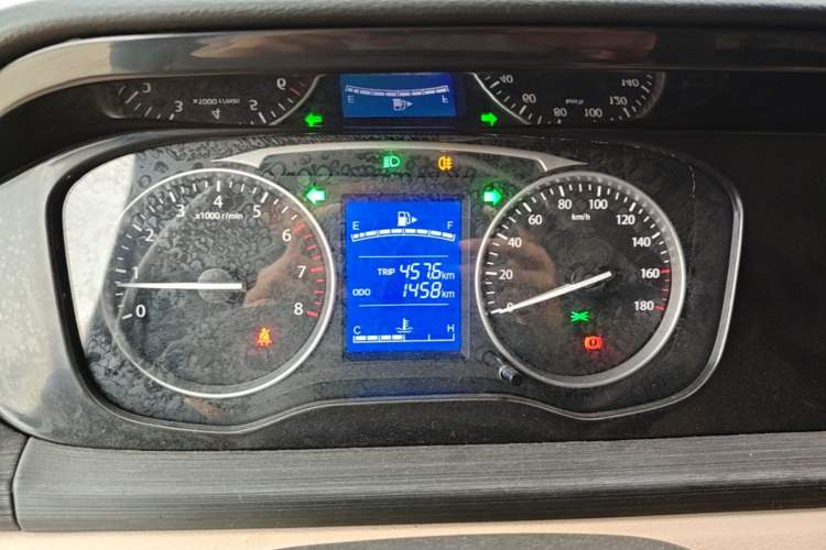 Used CHANGAN KUAYUE Xing V3 2023 1.3L Gasoline Comfort Model 2-Seater Van Instrument Cluster