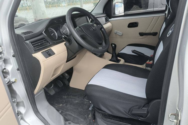 Used CHANGAN KUAYUE Xing V3 2023 1.5L Gasoline Standard Edition 2-Seat Van Interior 7