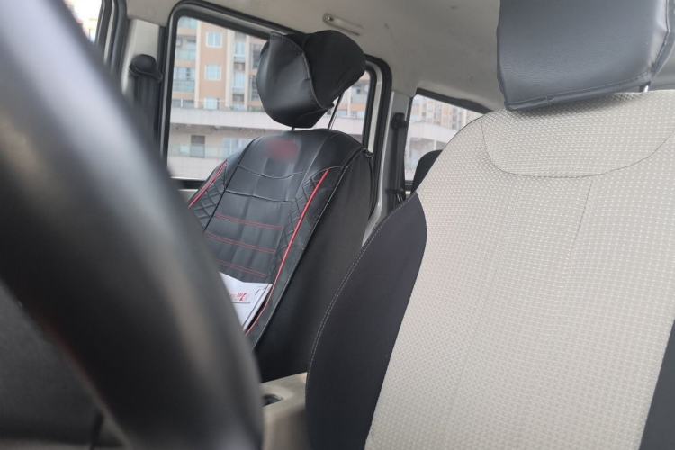 Used CHANGAN KUAYUE Xing V3 2023 1.5L Gasoline Standard Edition 5-Seater Minivan Left Front Seat