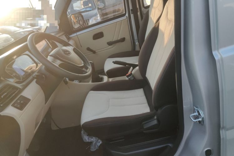 Used CHANGAN KUAYUE Xing V3 2023 1.3L Gasoline Comfort Edition 7-Seater Passenger Vehicle Left Front Seat