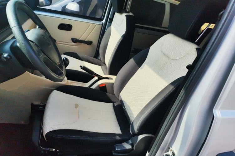 Used CHANGAN KUAYUE Xing V3 2023 1.5L Gasoline Comfort Edition 5-Seat Passenger Vehicle Left Front Seat