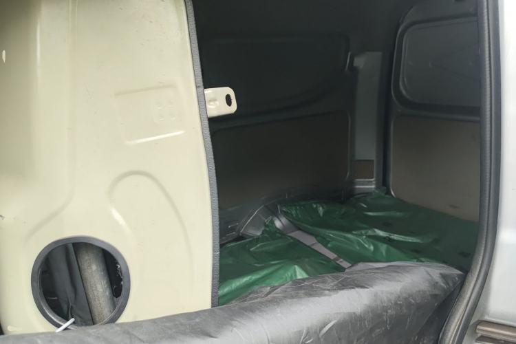 Used CHANGAN KUAYUE Xing V3 2023 1.3L Gasoline Comfort Model 2-Seater Van Left Rear Seat