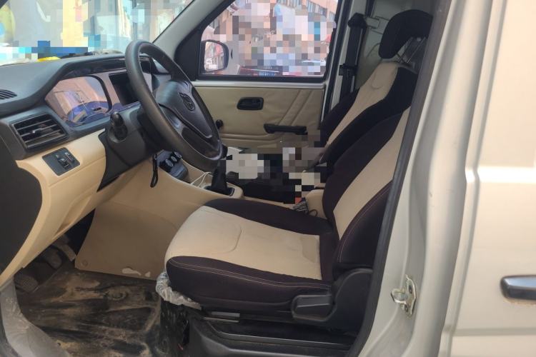 Used CHANGAN KUAYUE Xing V3 2023 1.5L Gasoline Standard Edition 2-Seat Van Left Rear Seat