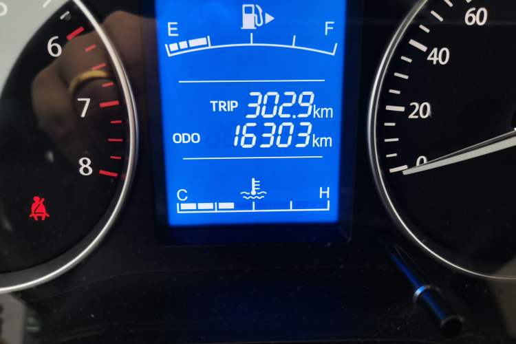 Used CHANGAN KUAYUE Xing V3 2023 1.3L Gasoline Comfort Edition 7-Seater Passenger Vehicle Odometer Close Up
