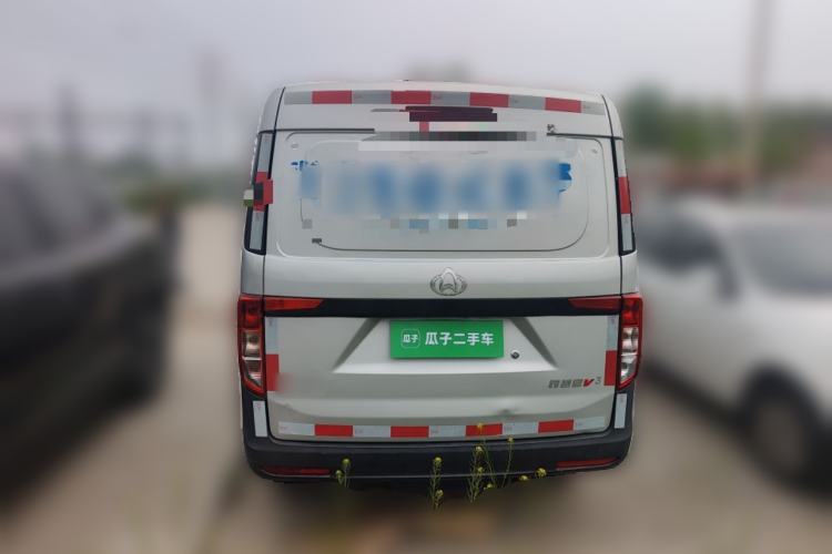 Used CHANGAN KUAYUE Xing V3 2023 1.5L Gasoline Standard Edition 2-Seat Van Rear
