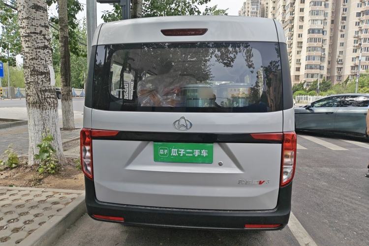 Used CHANGAN KUAYUE Xing V3 2023 1.3L Gasoline Standard Model 6-Seater Passenger Vehicle Rear