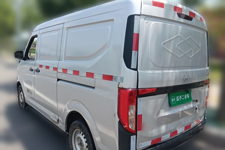 Used CHANGAN KUAYUE Xing V3 2023 1.5L Gasoline Standard Edition 2-Seat Van Rear Left 45 Deg