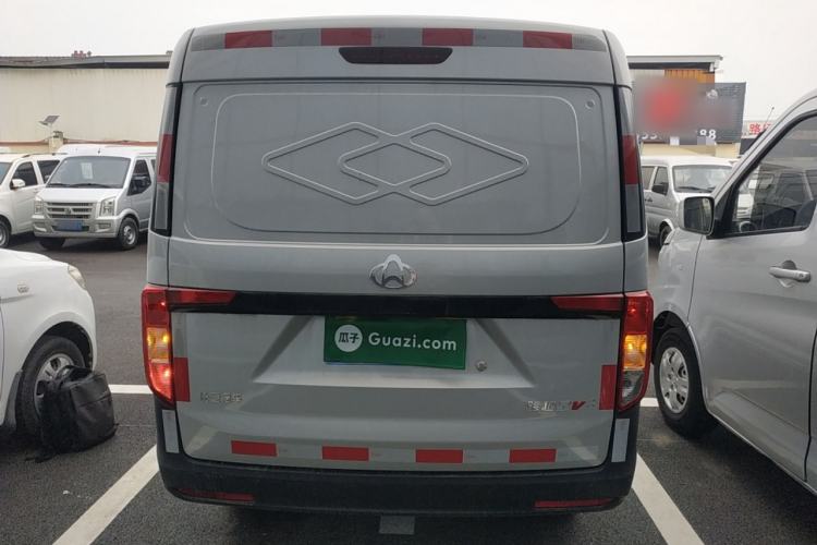 Used CHANGAN KUAYUE Xing V3 2023 1.3L Gasoline Comfort Model 2-Seater Van Rear