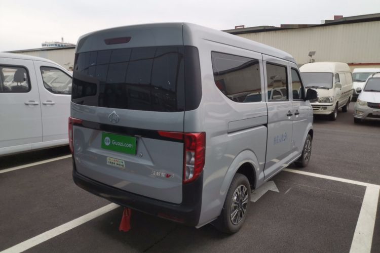 Used CHANGAN KUAYUE Xing V3 2023 1.5L Gasoline Comfort Edition 5-Seat Passenger Vehicle Rear Right 45 Deg