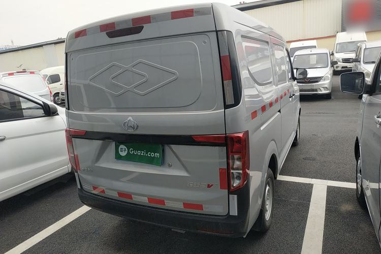 Used CHANGAN KUAYUE Xing V3 2023 1.3L Gasoline Comfort Model 2-Seater Van Rear Right 45 Deg