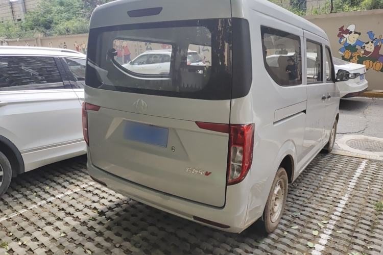Used CHANGAN KUAYUE Xing V3 2023 1.3L Gasoline Standard Model 5-Seater Passenger Vehicle Rear Right 45 Deg
