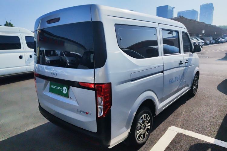 Used CHANGAN KUAYUE Xing V3 2023 1.5L Gasoline Comfort Edition 5-Seat Passenger Vehicle Rear Right 45 Deg
