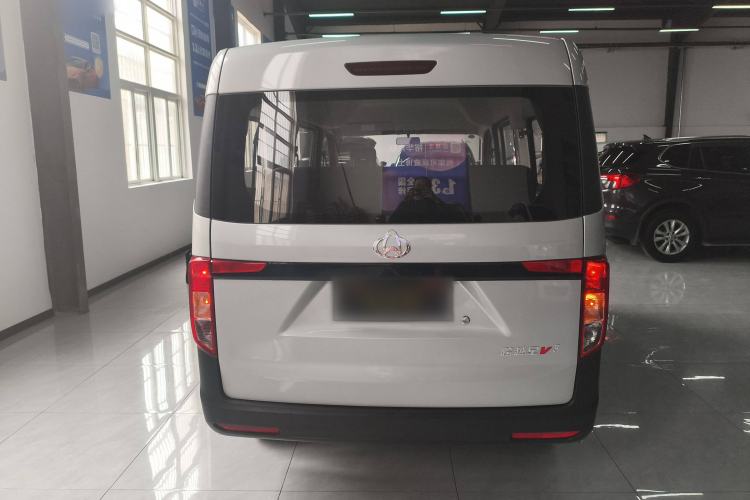 Used CHANGAN KUAYUE Xing V3 2023 1.3L Gasoline Standard Model 7-Seater Passenger Vehicle Rear