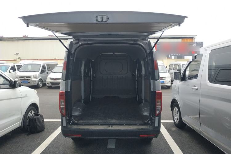Used CHANGAN KUAYUE Xing V3 2023 1.3L Gasoline Comfort Model 2-Seater Van Trunk